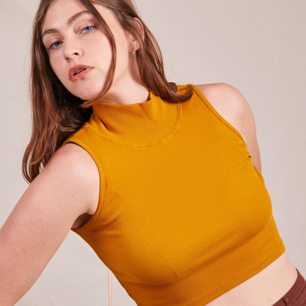 Big Bud Press Sleeveless Turtleneck in spicy mustard